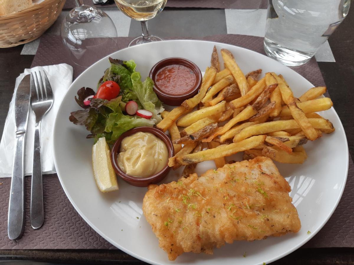 Les Du Bistro Du Canal Hotel *